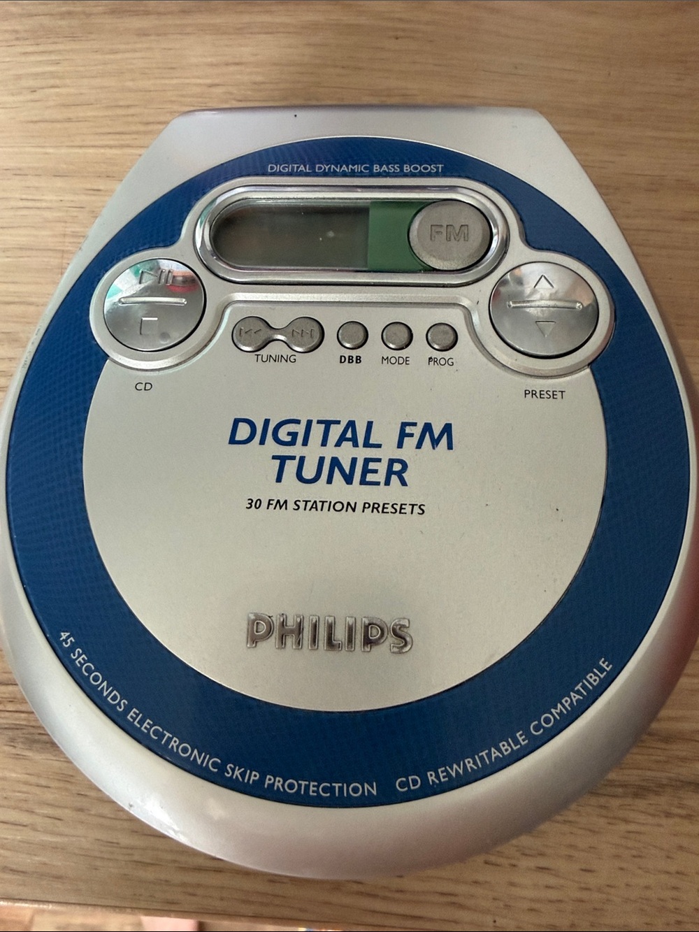 Philips Portable CD Player in Blue and Silver - Digital FM Tuner